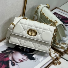 Christian Dior Montaigne Bags